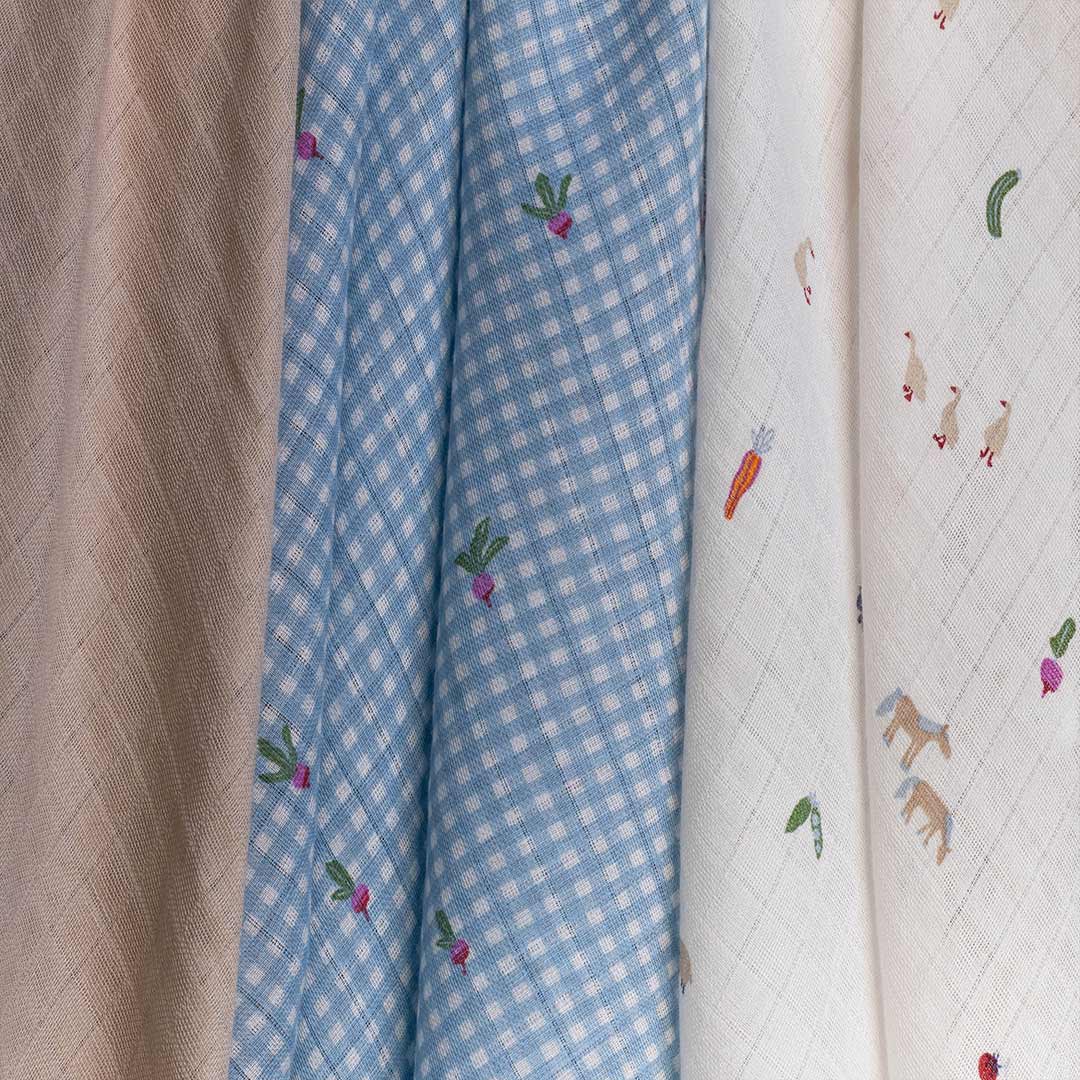 Avery Row Organic Baby Muslin Squares Set of 3 - Little Farm
