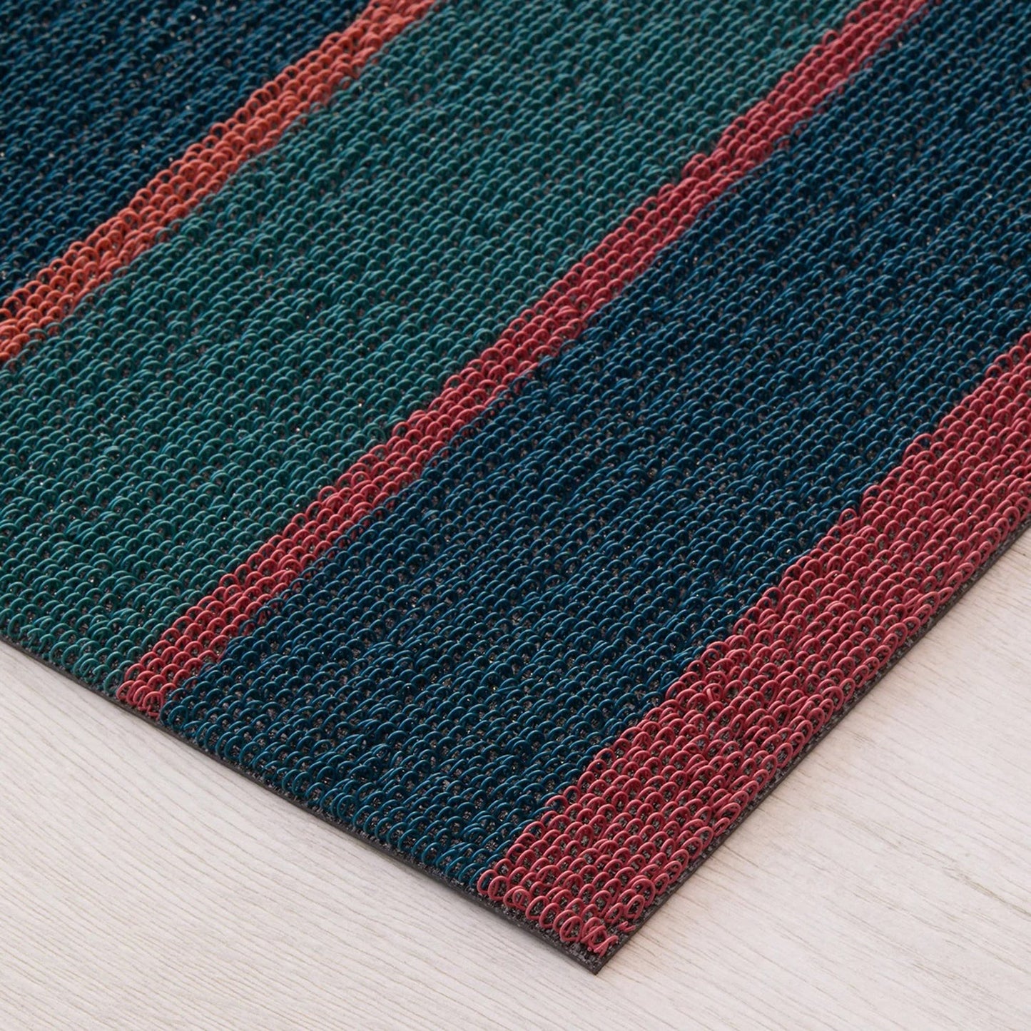 chilewich | shag runner mat 61x183cm (24x36") | bolt stripe raspberry