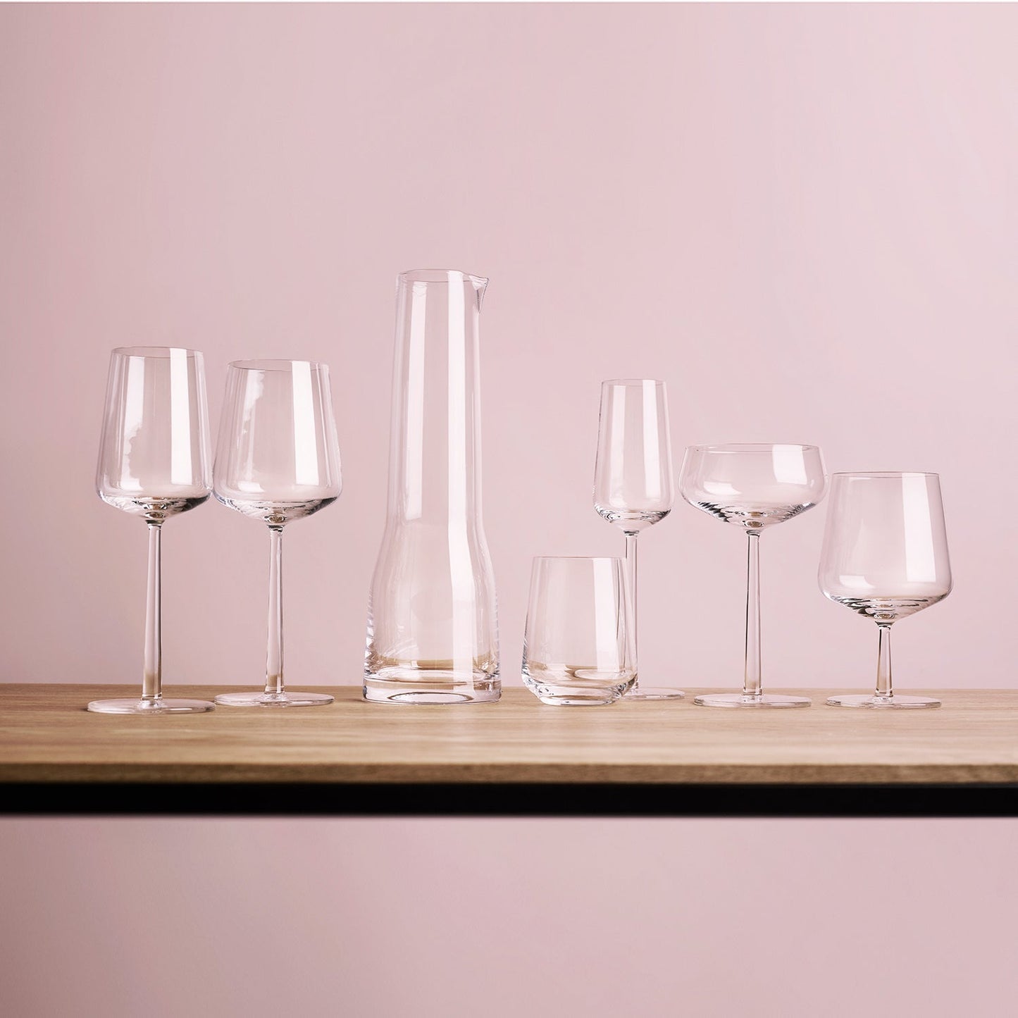 iittala | essence pitcher | clear