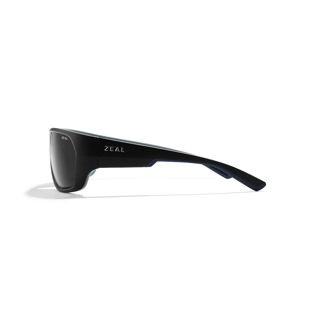 ZEAL OPTICS - CADDIS | Matte Black w/ Dark Grey