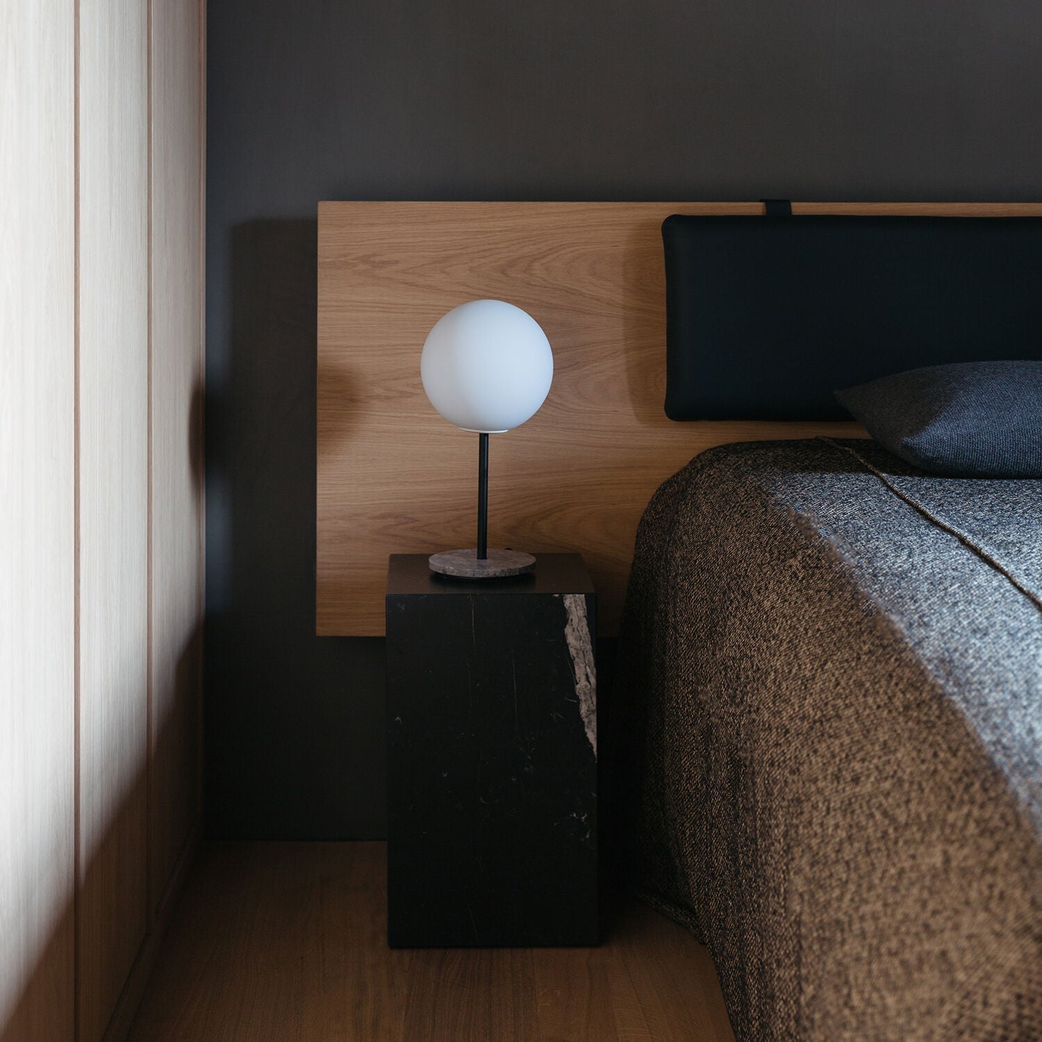 audo copenhagen (menu) | plinth tall | black nero marquina marble