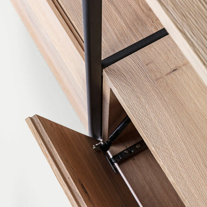 janua | bc 06 room 68 shelving system | 4x5 grid oak + black
