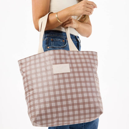 ALOHA COLLECTION - Palaka Day Tripper | Affogato