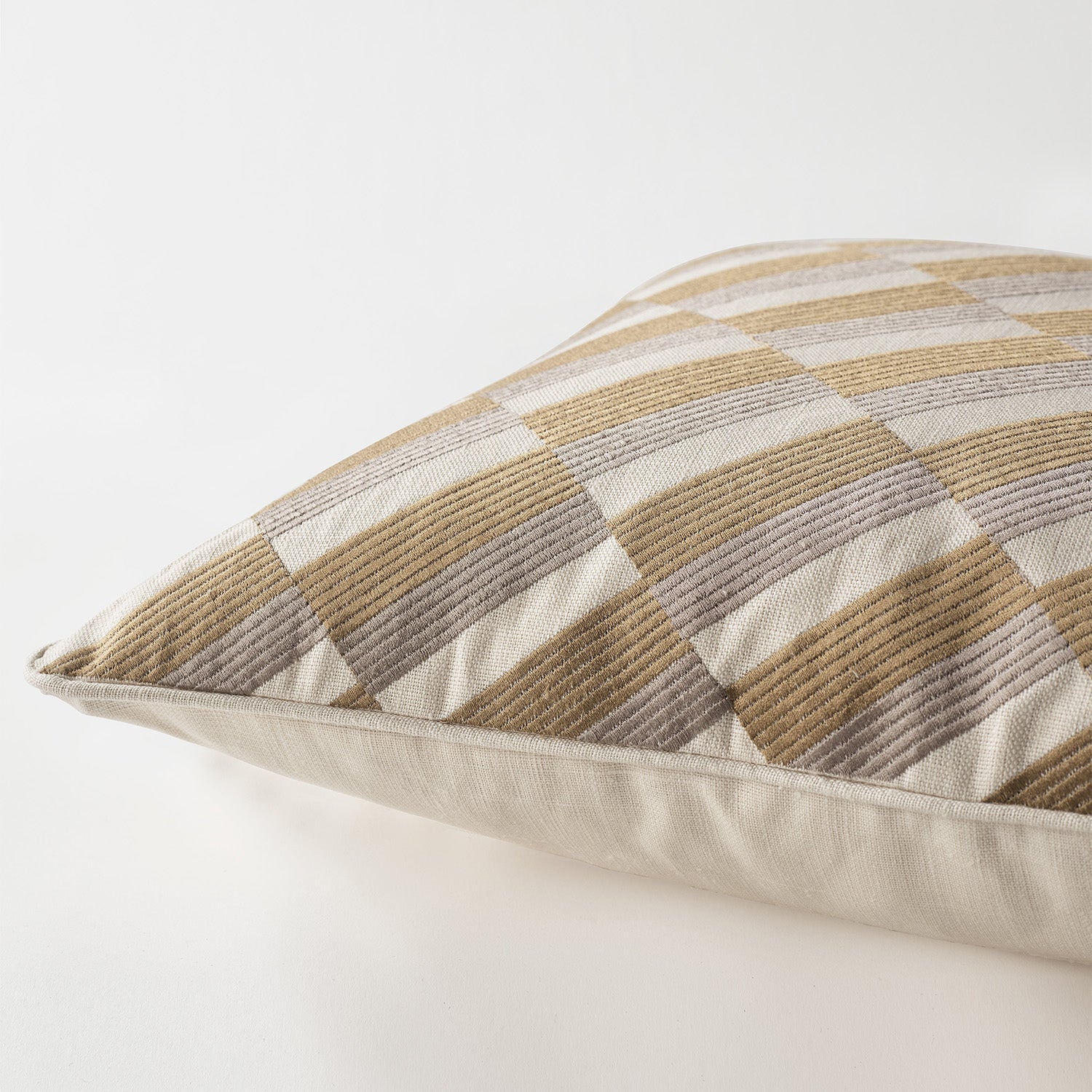 greg natale | sahara cushion | gold ~ DC