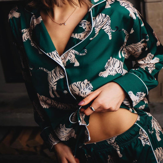 Zola TWO-PIECE Lounge Set