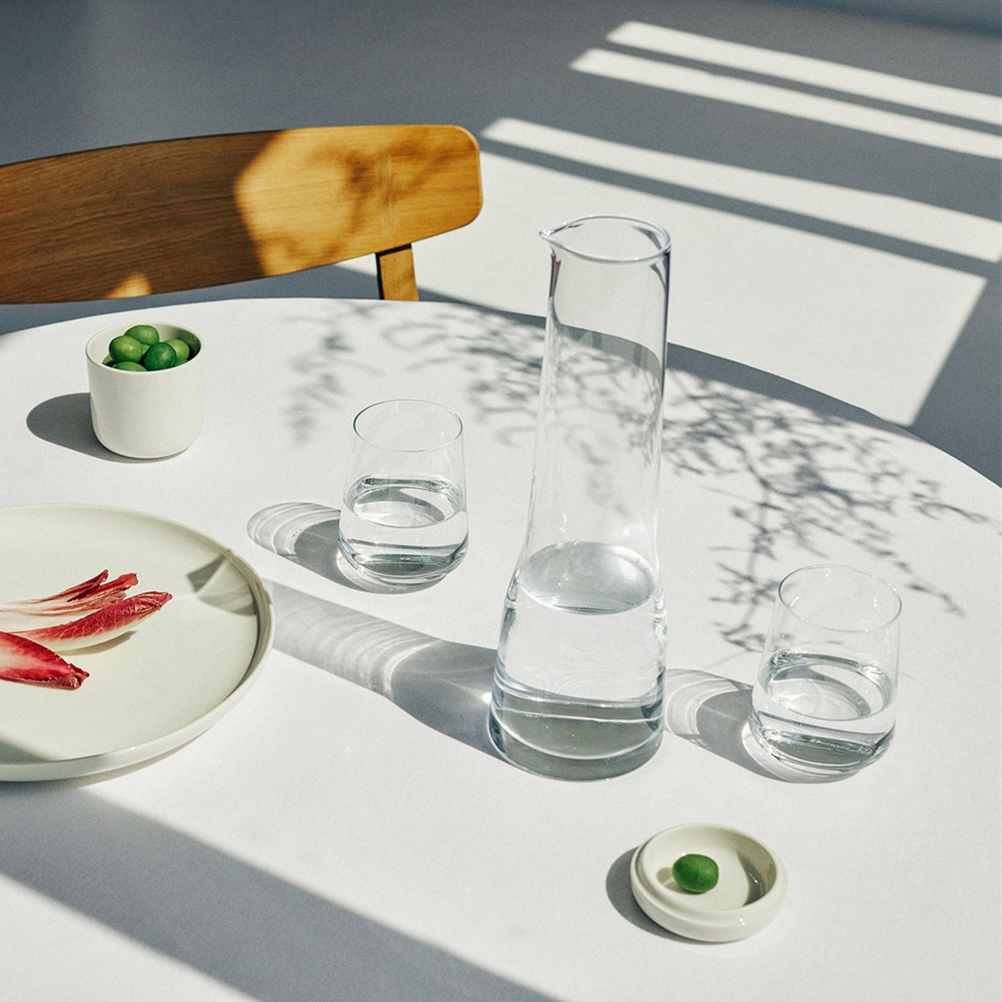 iittala | essence pitcher | clear