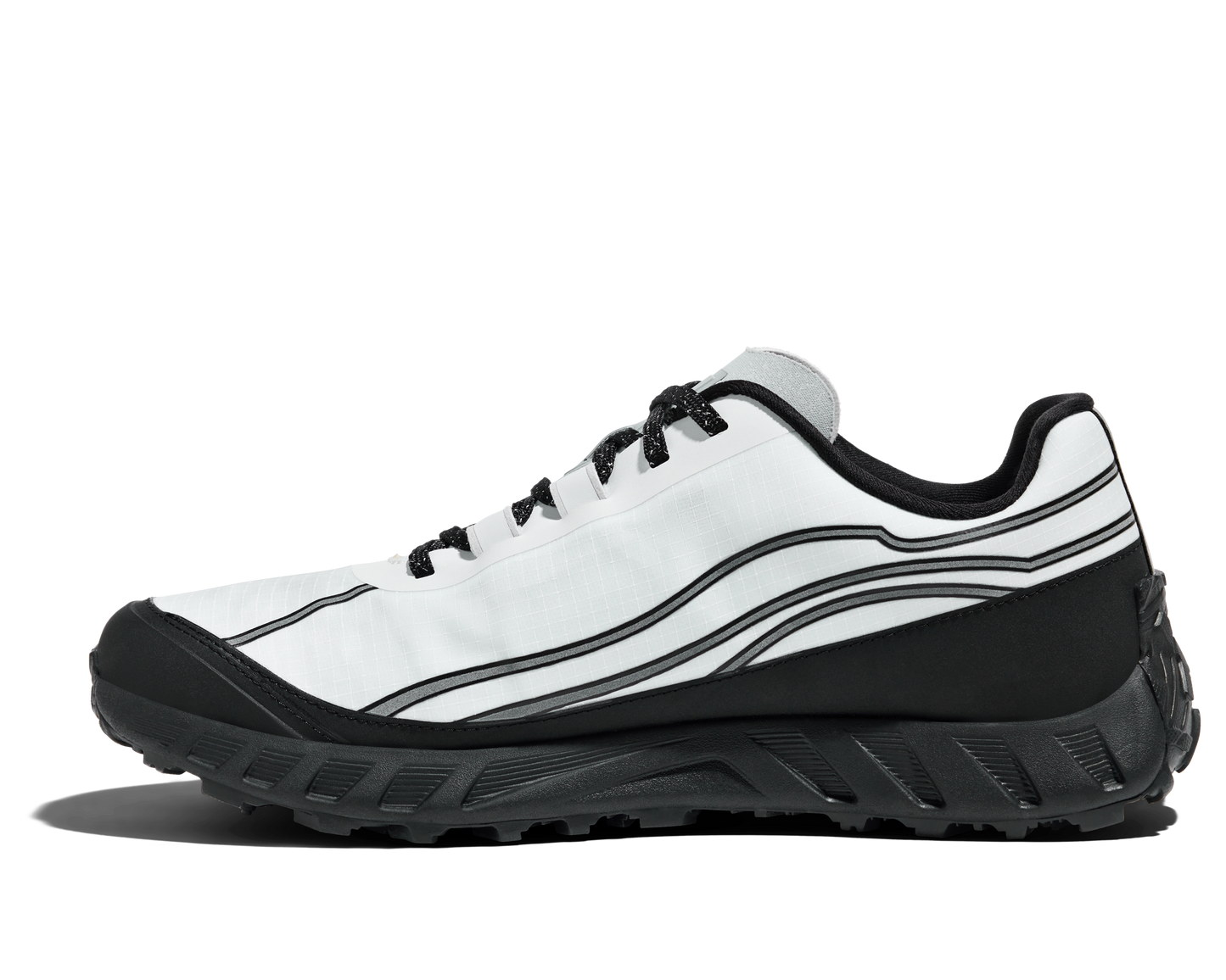 Women's Norda 002