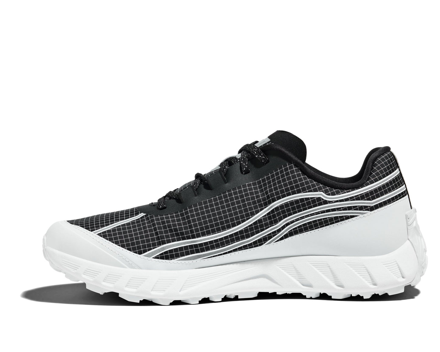 Women's Norda 002