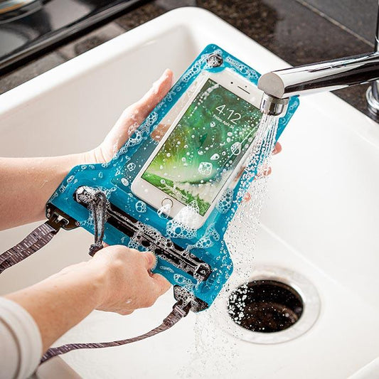 Niteize RUNOFF® Waterproof Phone Pouch