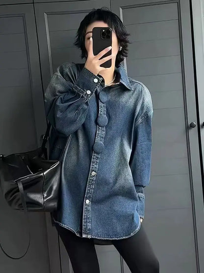Autumn/Spring Button-down Long Sleeve Loose Fit Medium Jeans Top Casual Oversize Street Chic Washed Denim Shirt