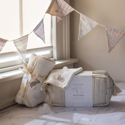 Avery Row Bathtime Bundle Gift Set - Chamomile