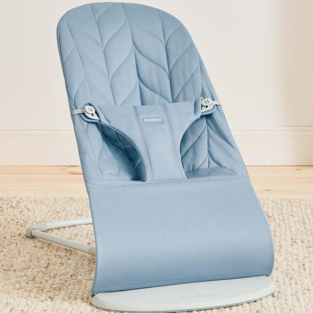 BabyBjörn Bliss Woven Petal Quilt Baby Bouncer - Blue