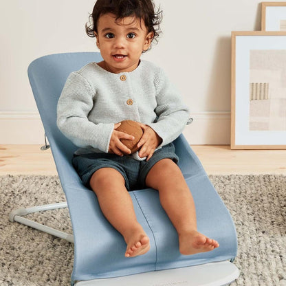 BabyBjörn Bliss Woven Petal Quilt Baby Bouncer - Blue