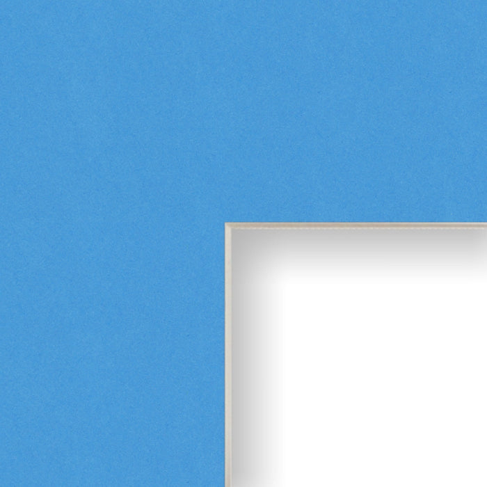 Bay Blue, Mat