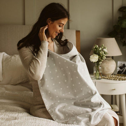 BellaMoon Nursing Cover - Dotted