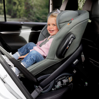 BeSafe Stretch 2 Car Seat - Fresh Black Cab