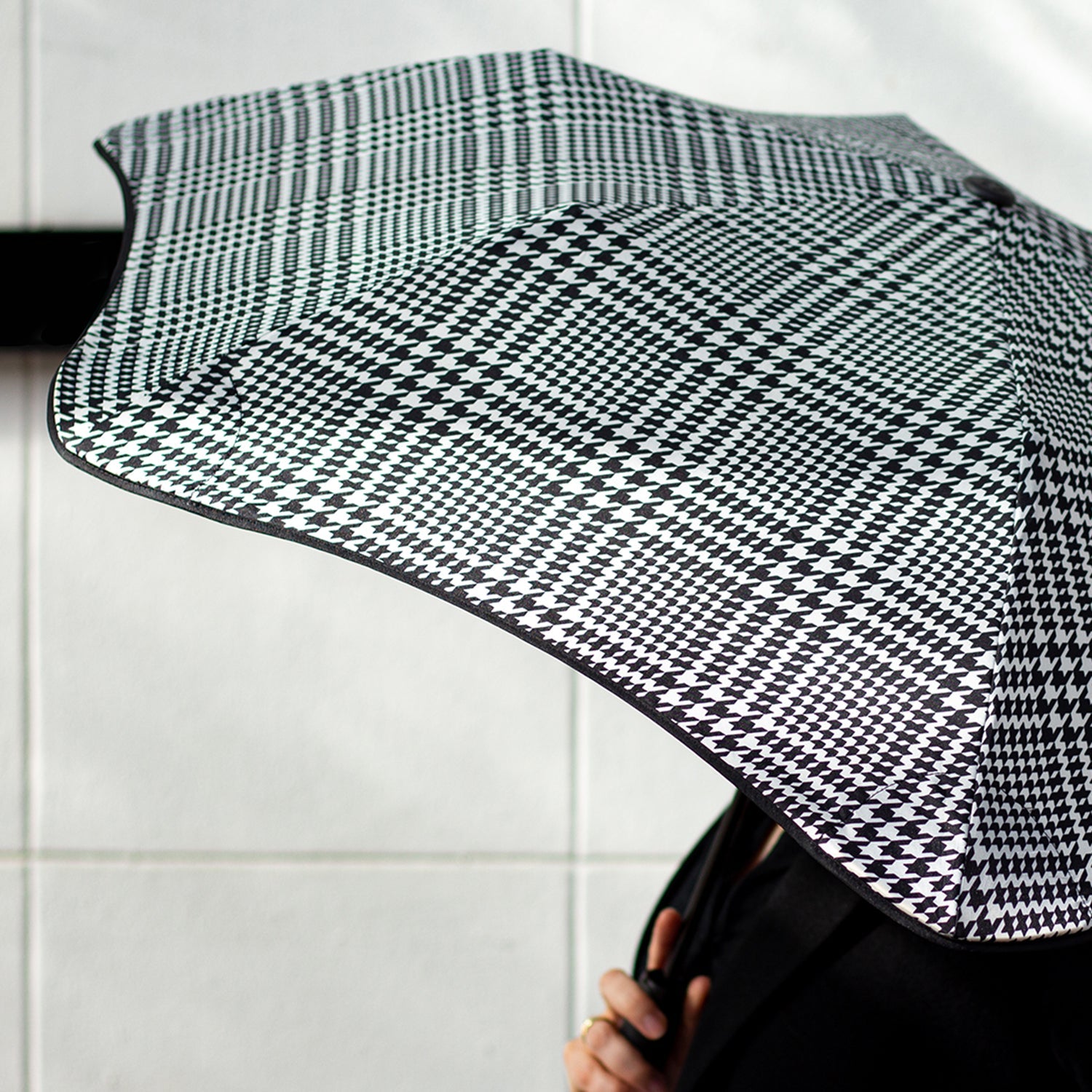 blunt | metro umbrella | houndstooth - limited edition