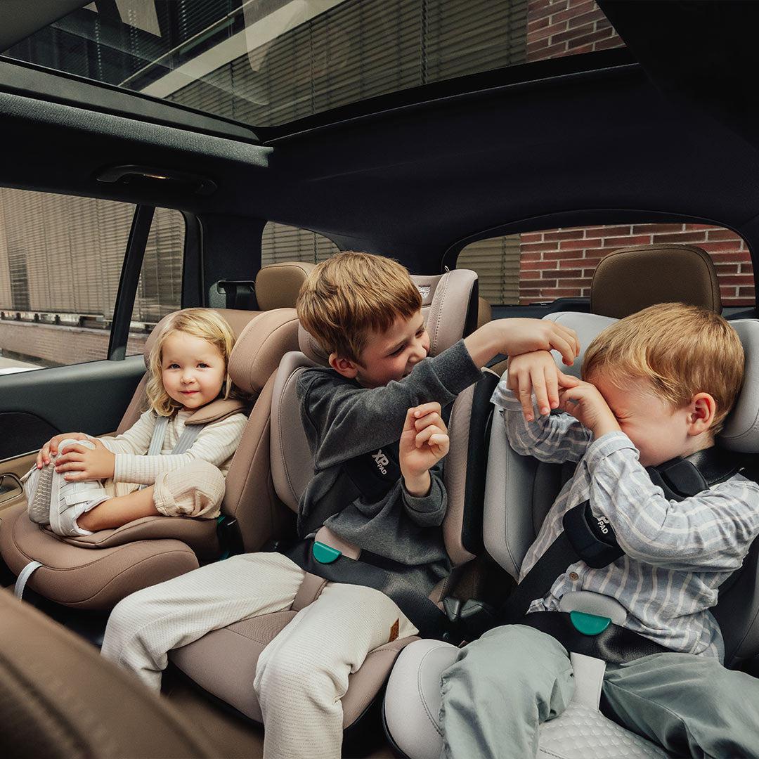 Britax Römer Kidfix Pro i-Size Car Seat - Urban Olive - Lux