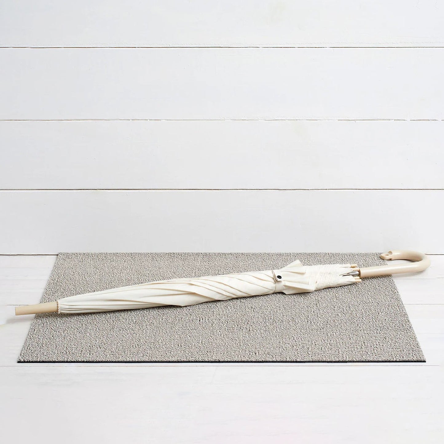 chilewich | shag doormat 46x71cm (18x28") | solid silk