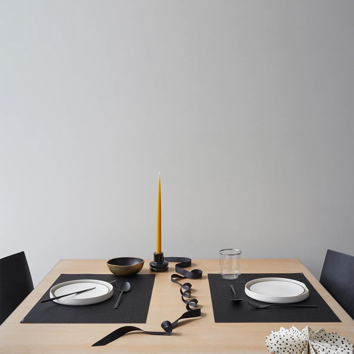 chilewich | placemat rectangle | basketweave carbon