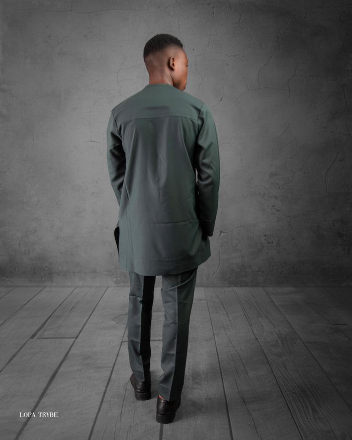 CLASSY MAN PIECE 03 0'1