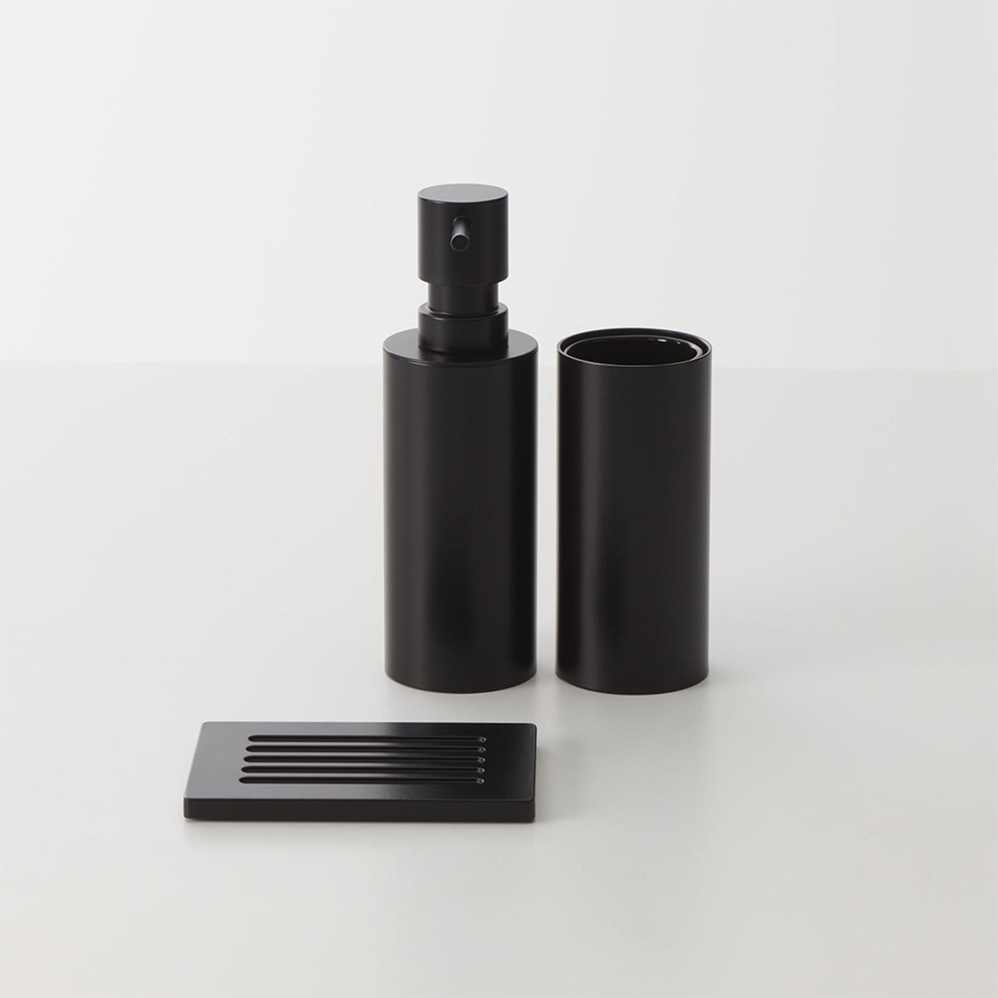 decor walther | MIKADO series | tumbler + toothbrush holder | matte black