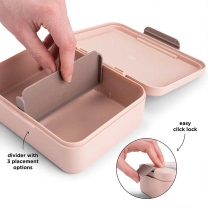 Done by Deer Lunch box w/divider - Tiny Farm Powder