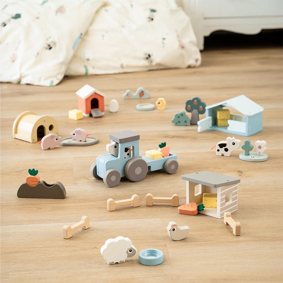 Done by Deer Tiny Farm Play Set - Clucky