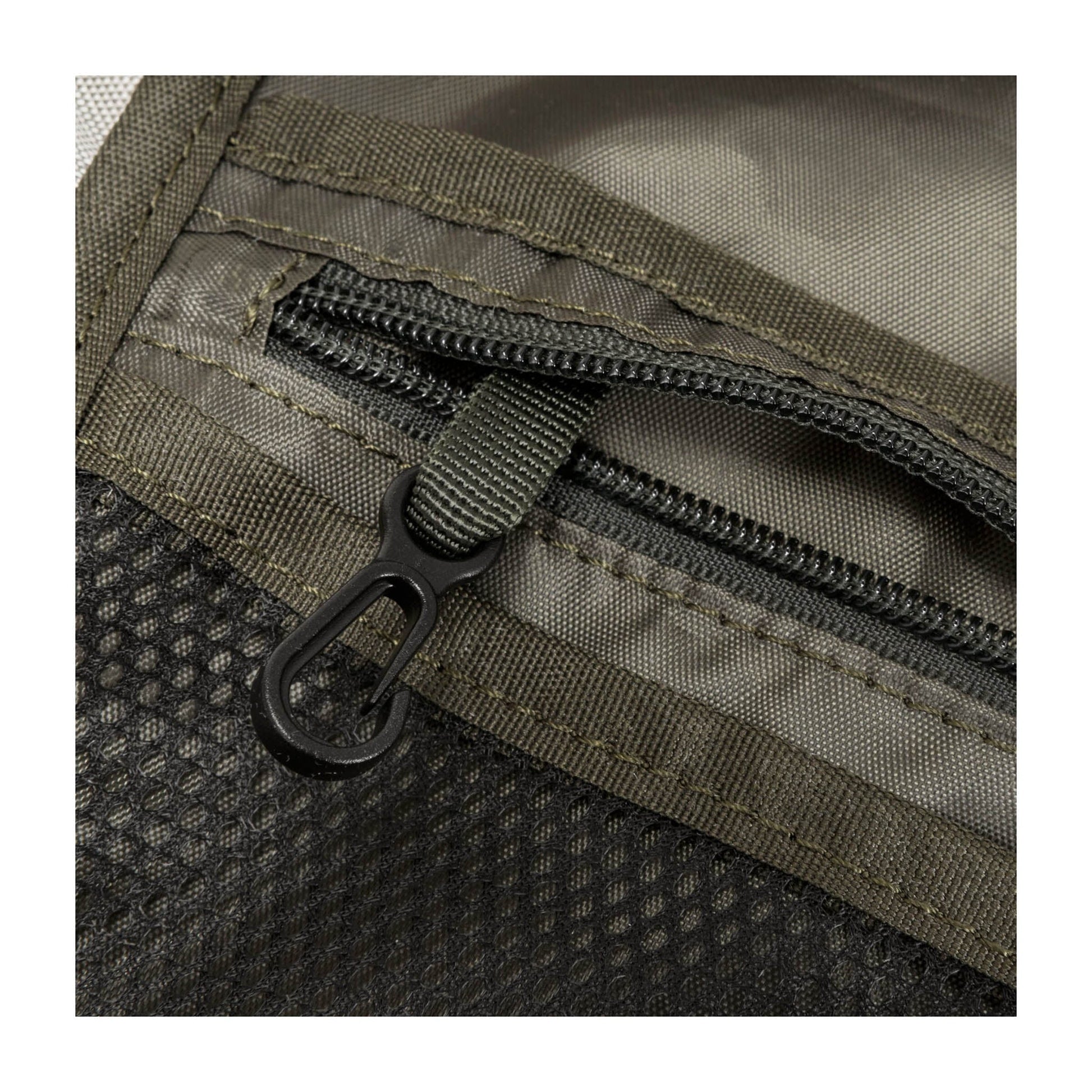 Bain Sling Bag