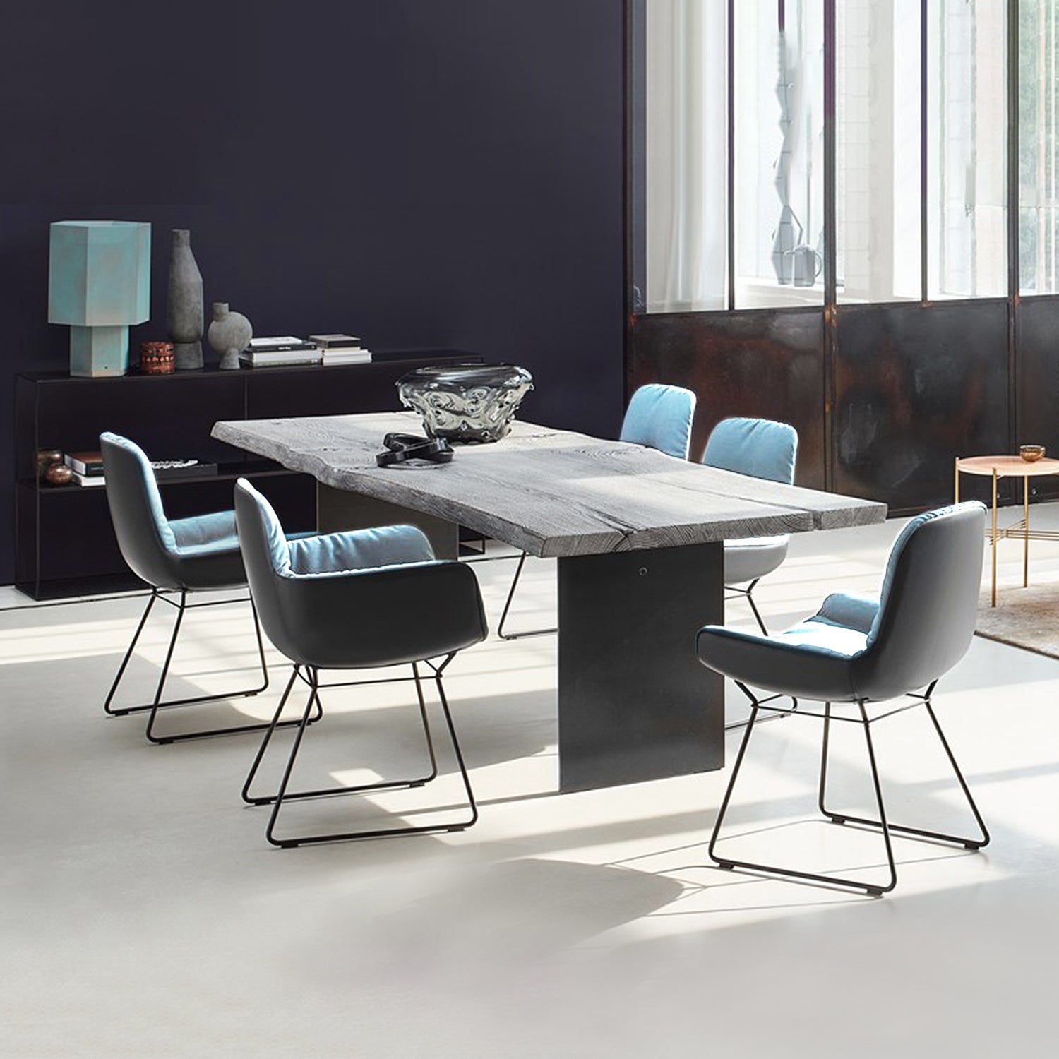 freifrau | leya armchair low | wire frame | avalon 0045 + sahara plaza leather ~ DC