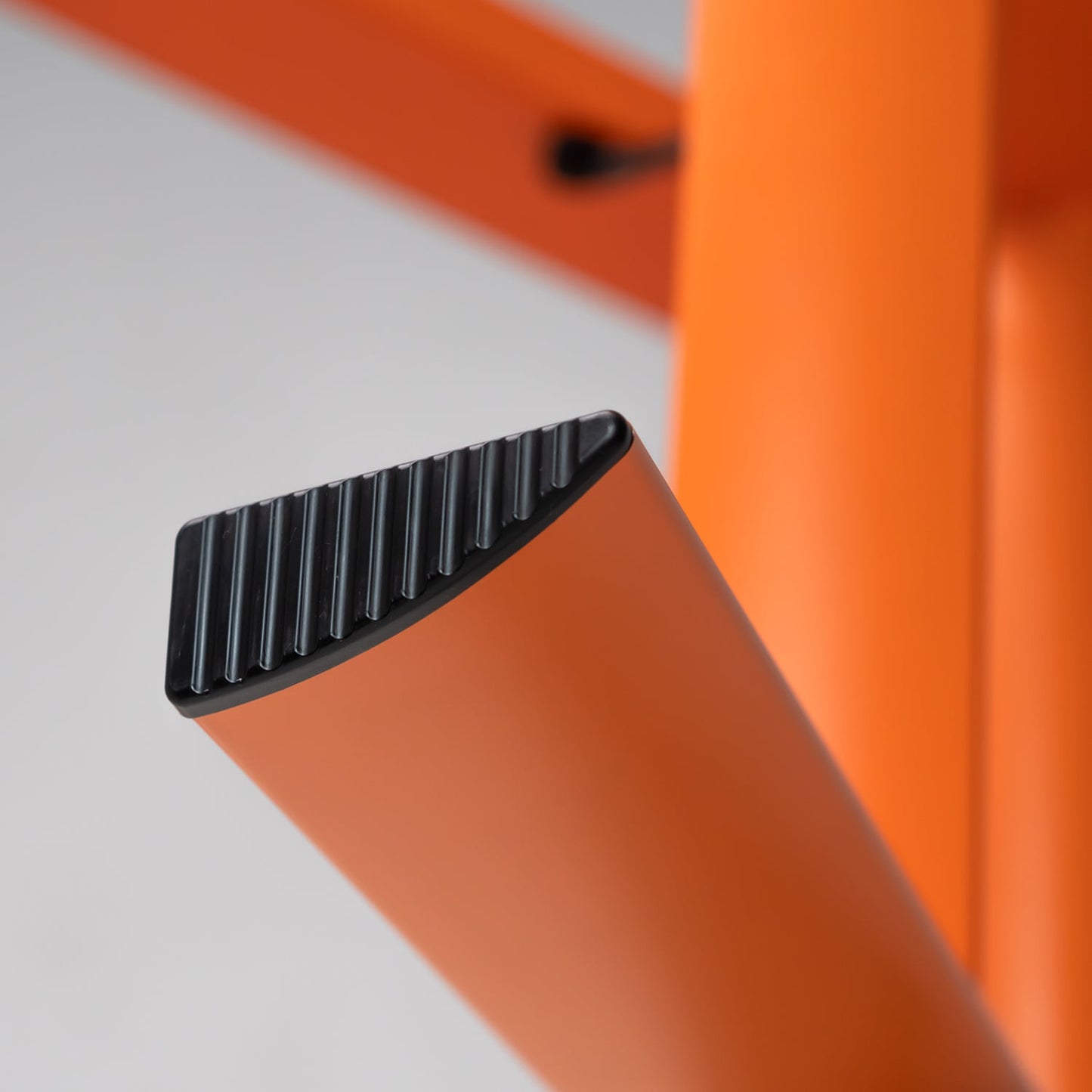 hasegawa | lucano 4 step ladder | orange
