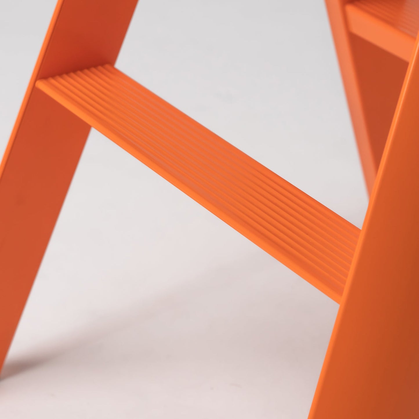 hasegawa | lucano 4 step ladder | orange