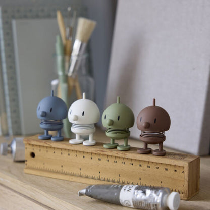 hoptimist | soft bumble | white x-small