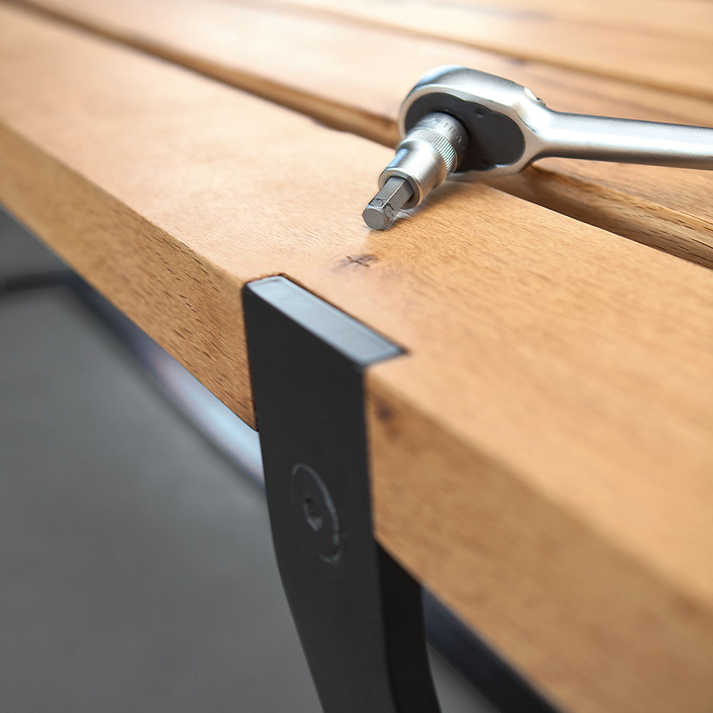 janua | bb 11 clamp table | oiled vintage oak 240x95cm