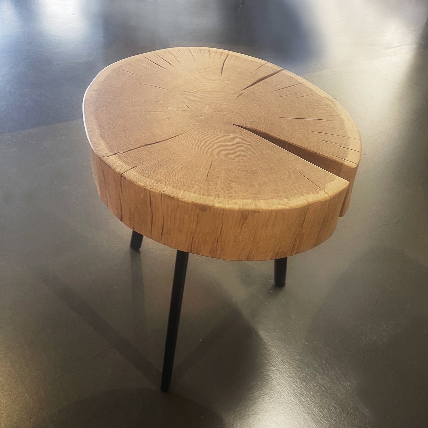 janua | bc 05 stomp table | 30-40cm | natural oak raw