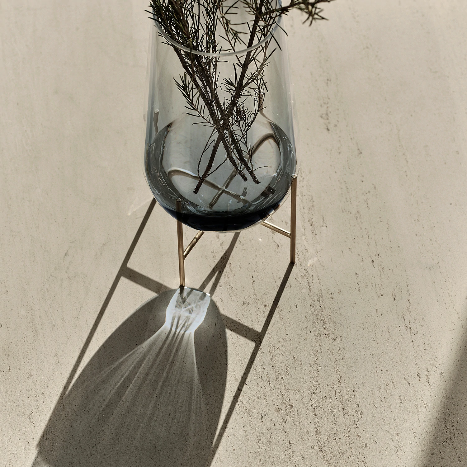 audo copenhagen (menu) | echasse vase | smoke large