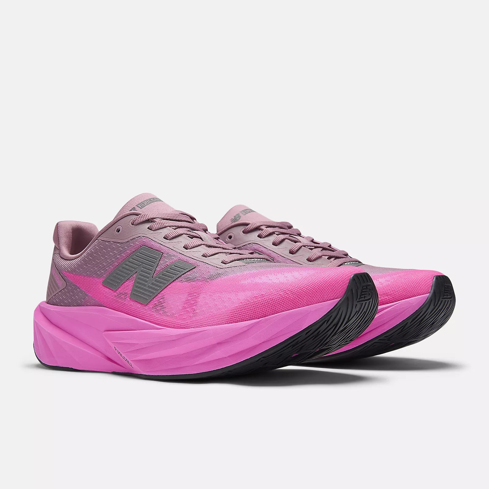 New Balance - Women's FuelCell Rebel v5