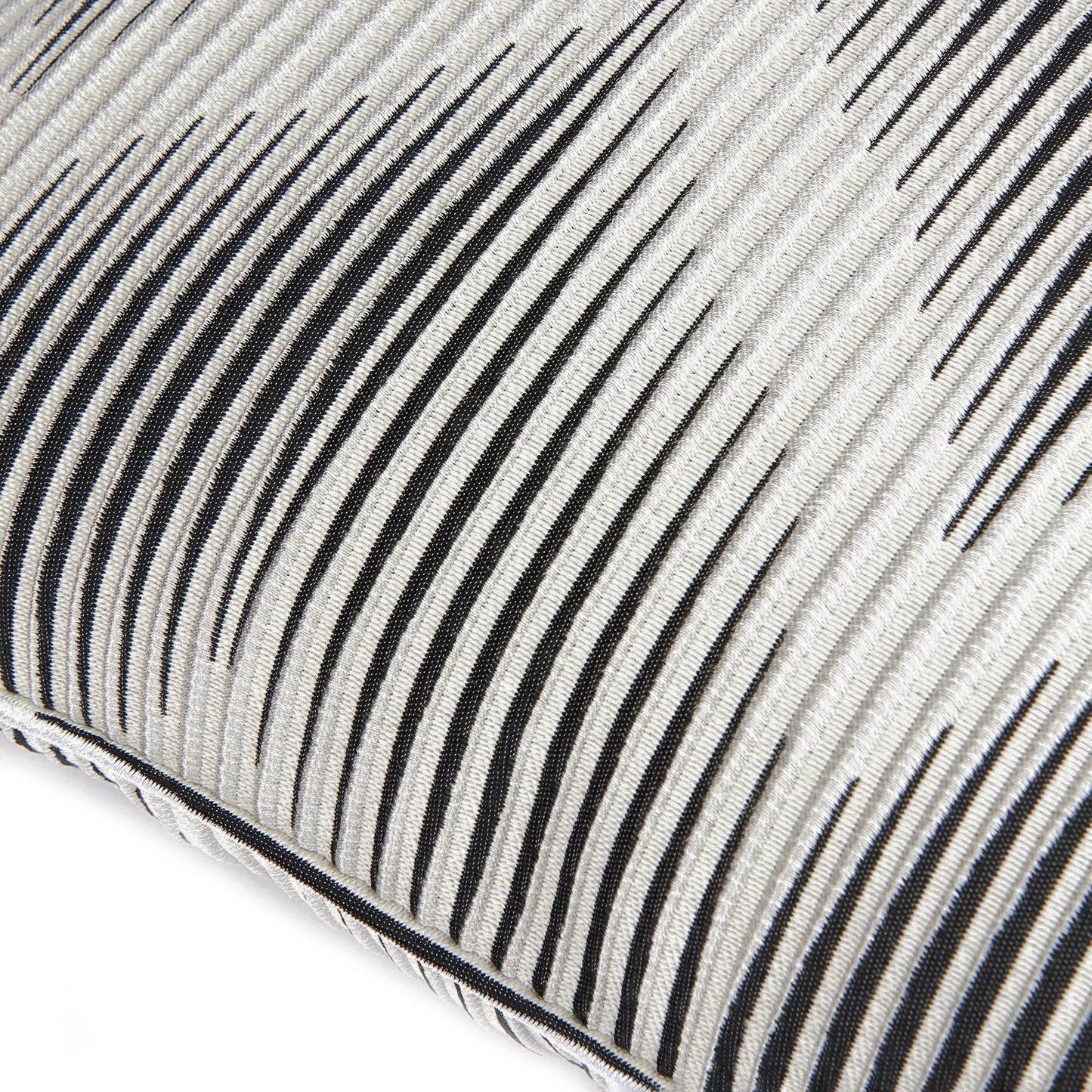 missoni home | ande cushion 40cm | colour 601 - DC