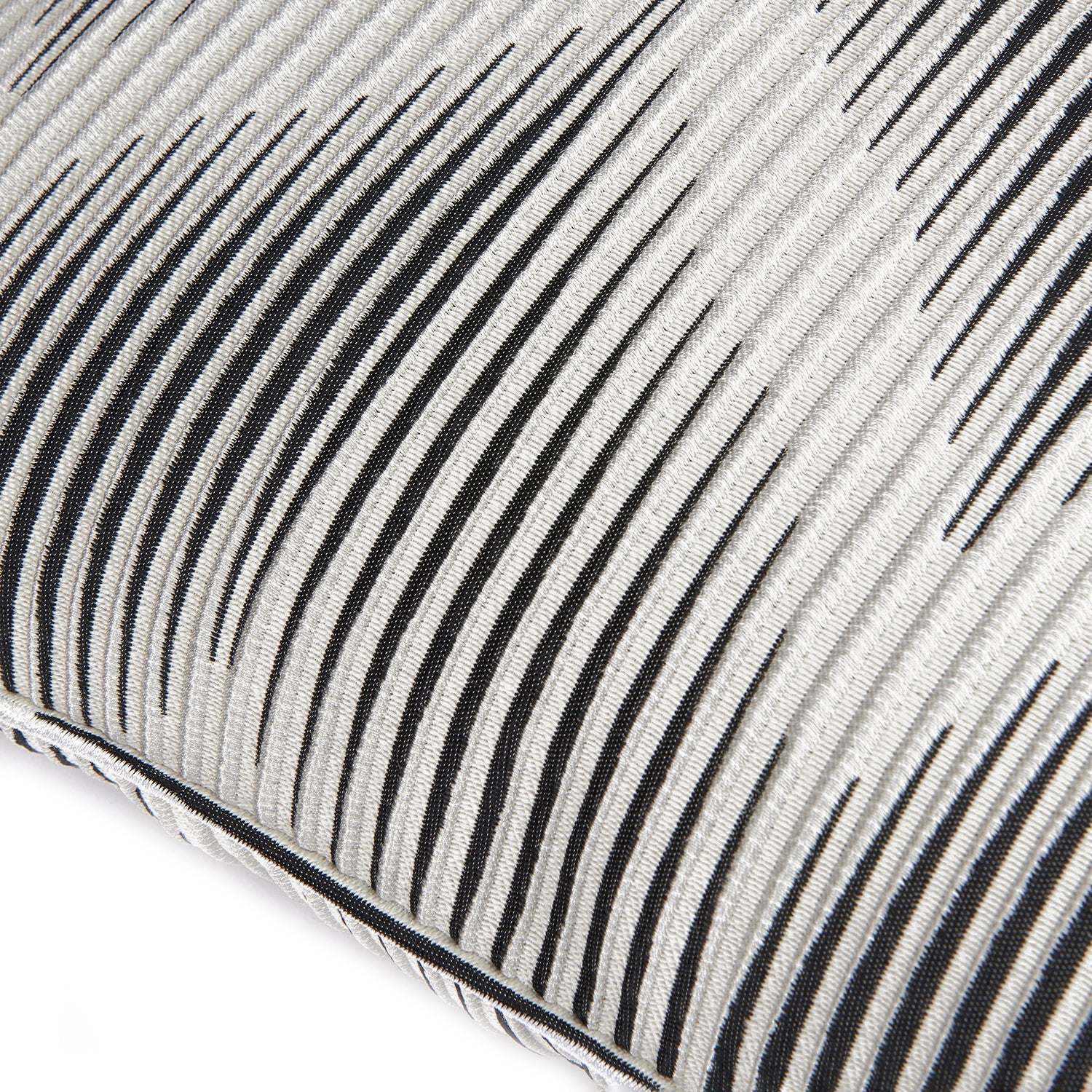 missoni home | ande cushion 40cm | colour 601 - DC