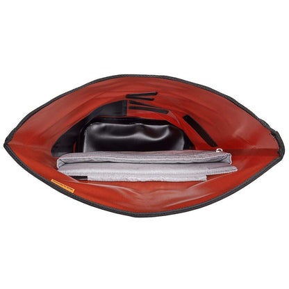 Commuter Daypack 21L