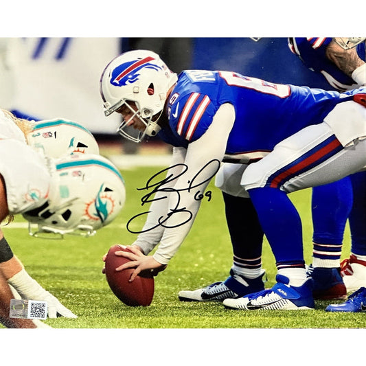 Reid Ferguson Signed Snapping Football Photo Signed Photos TSE Buffalo 8x10