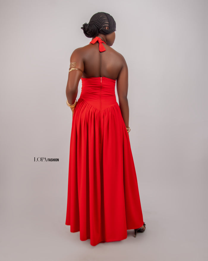 THE SCARLET DRESS 0'1