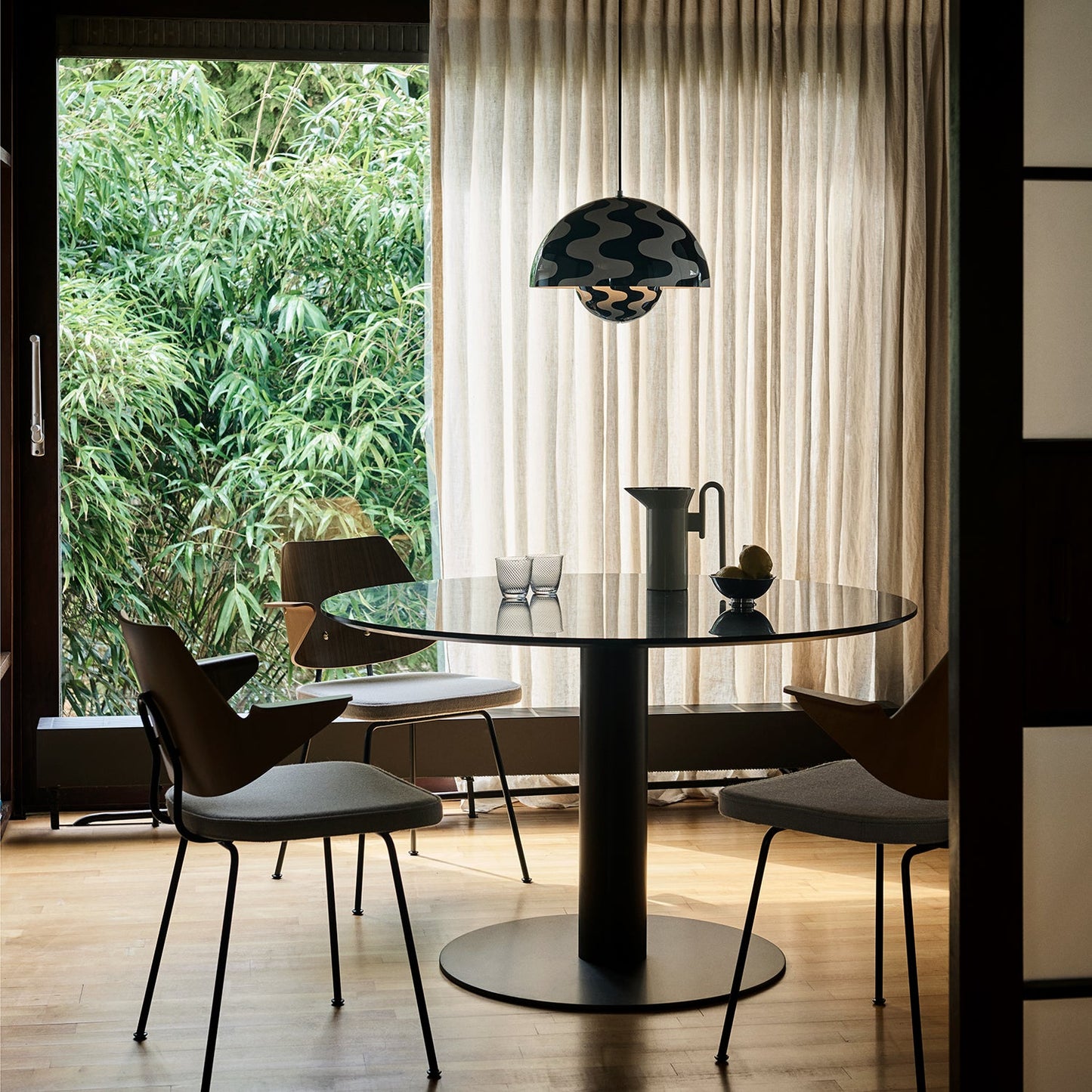 &tradition | flowerpot VP7 pendant lamp | black + white pattern 37cm