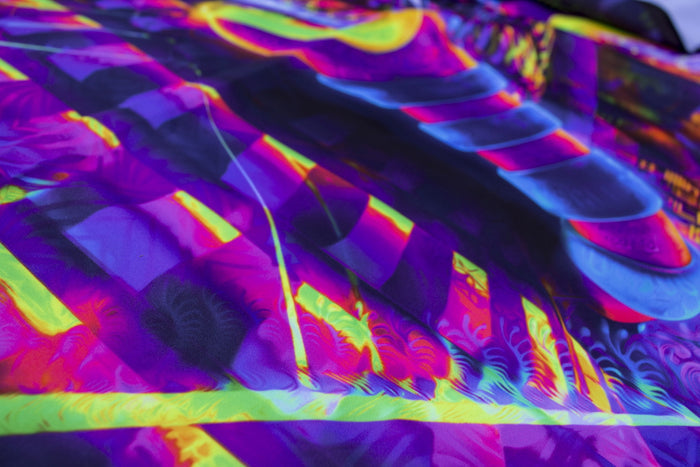 UV Active NEON Canvas Backdrop - Noetic Vortex 145 x 80 cm