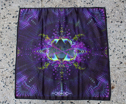 UV Active NEON Canvas Backdrop - Subatomic Neuronaut 64 x 64 cm